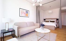 Boutique Studio With Terrace And Pool