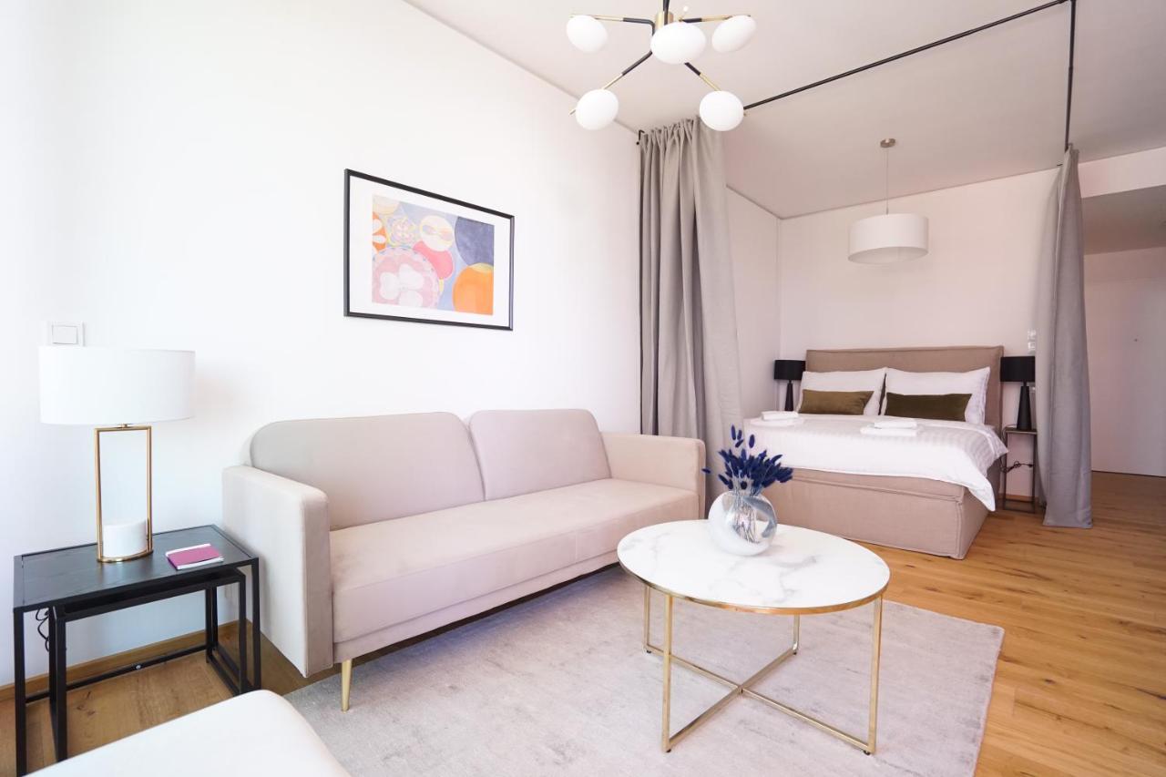 Boutique Studio With Terrace And Pool Відень Екстер'єр фото