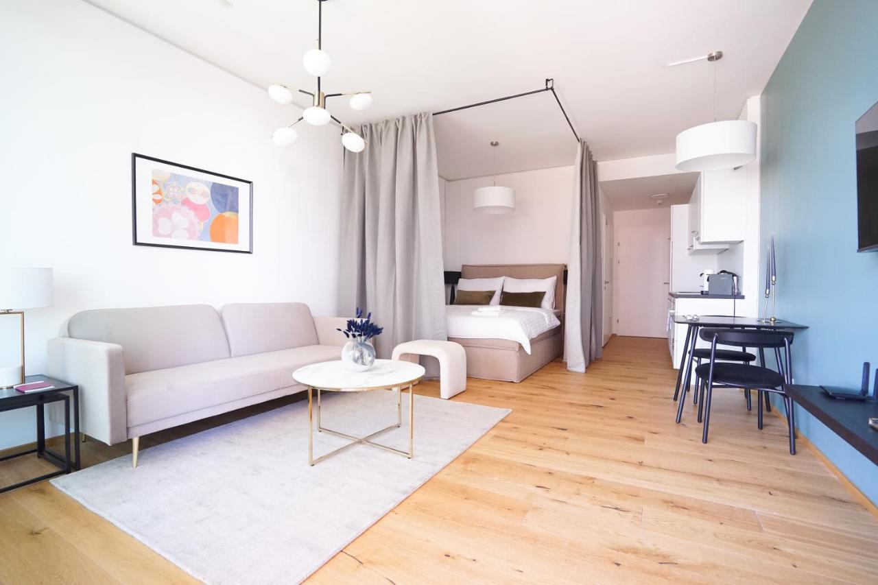 Boutique Studio With Terrace And Pool Відень Екстер'єр фото